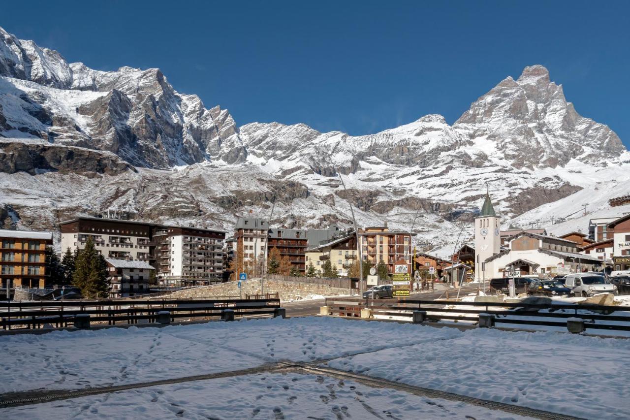 Apartamento Hellochalet - Foyer Du Cervin 250M Skiruns Breuil-Cervinia Exterior foto